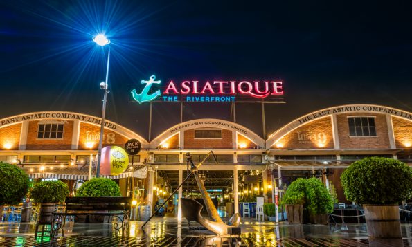 Asiatique The Riverfront
